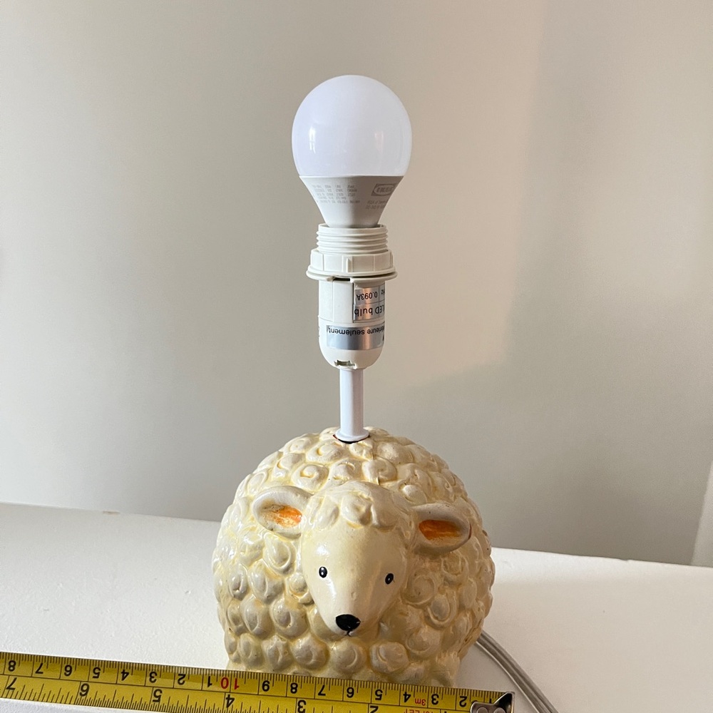 Cute Sheep Table Lamp - Picture 6 of 6